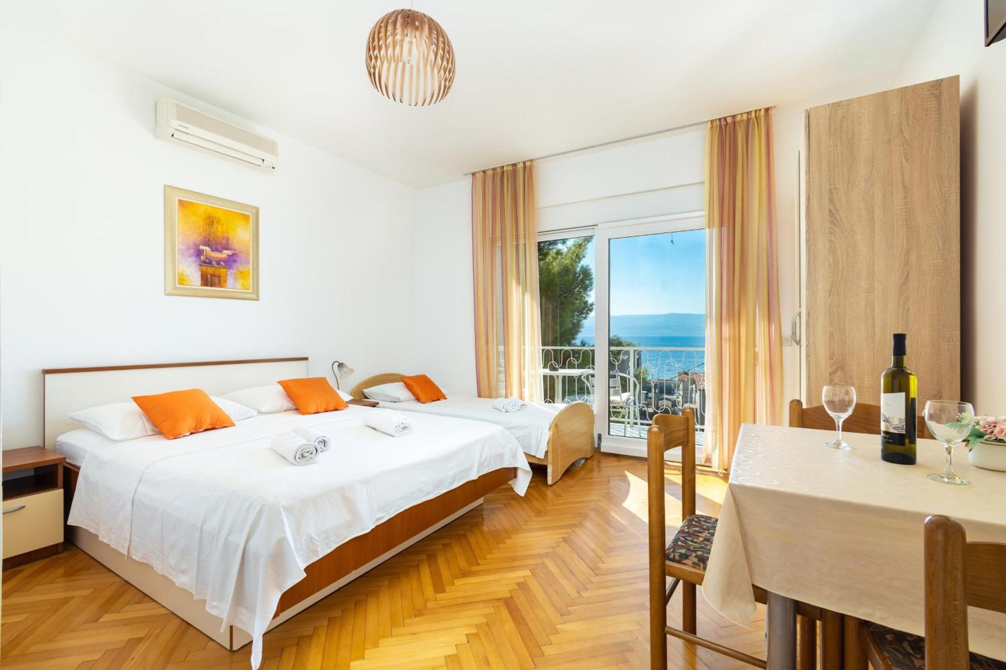 Apartments By The Sea Duce, Omis - 946 Εξωτερικό φωτογραφία