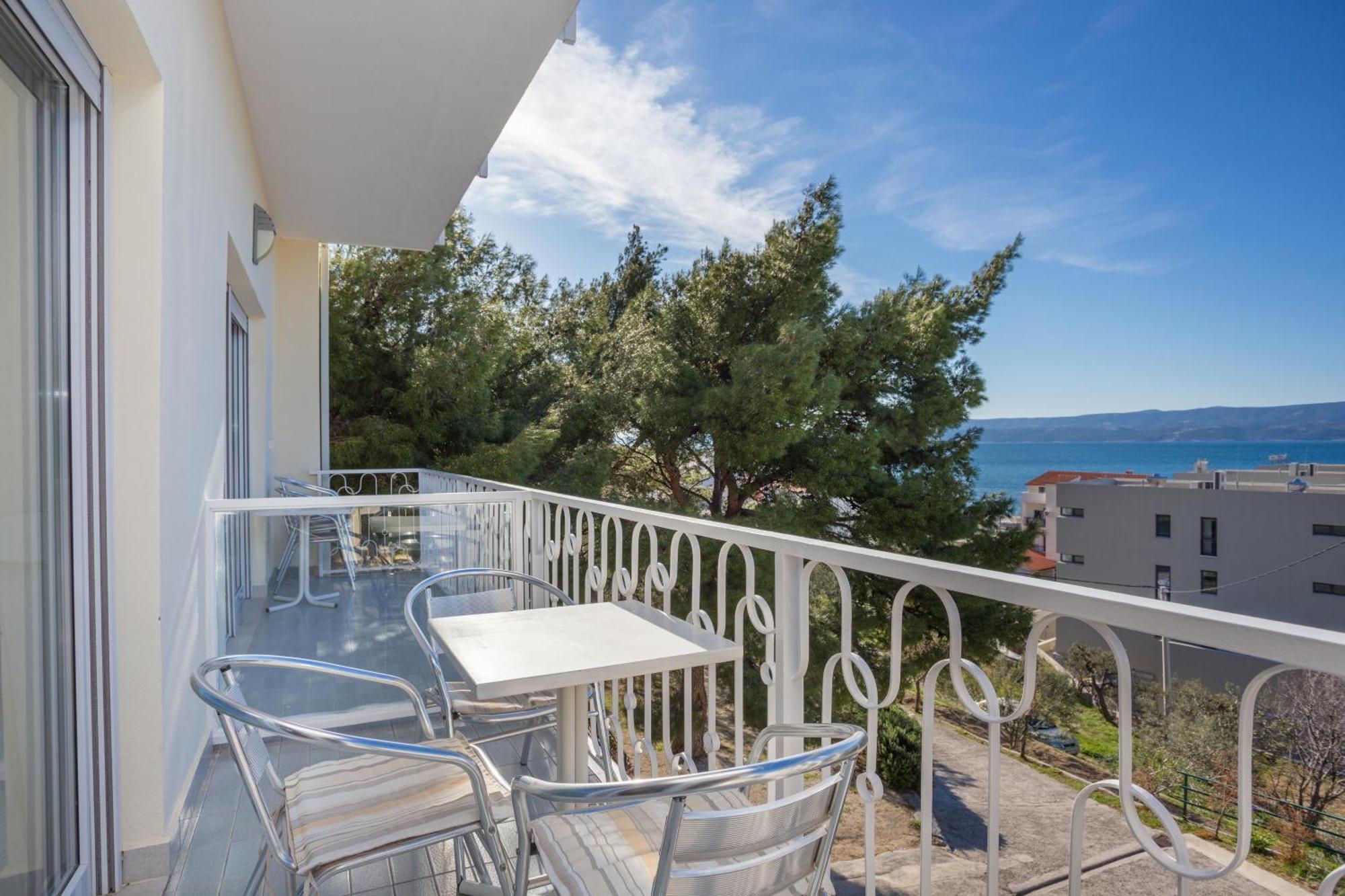 Apartments By The Sea Duce, Omis - 946 Εξωτερικό φωτογραφία